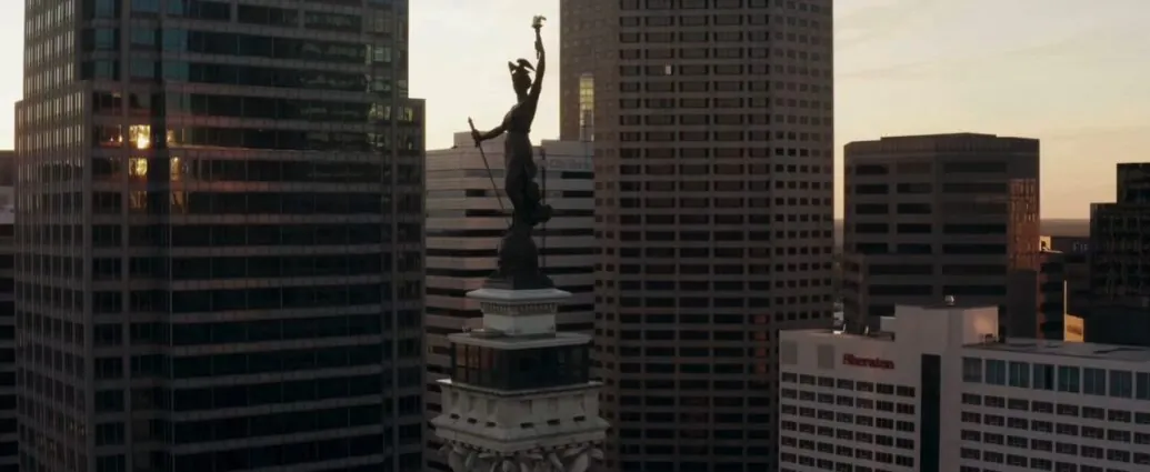 Downtown Indianapolis skyline and the Soldiers and Sailors Monument at sunset